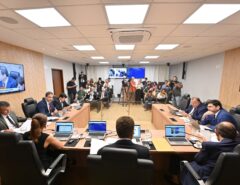 CADU DE LULA: Cadu Xavier diz que não há registro de servidores negativados por atraso em consignados; deputado rebate secretário