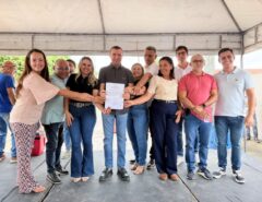 Prefeito Emídio Jr. assina ordem de serviço para construção de complexo esportivo na Vila São José