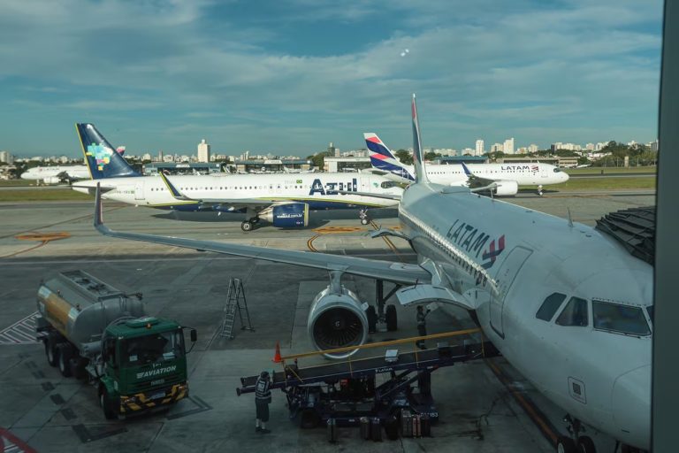 aVIÃO