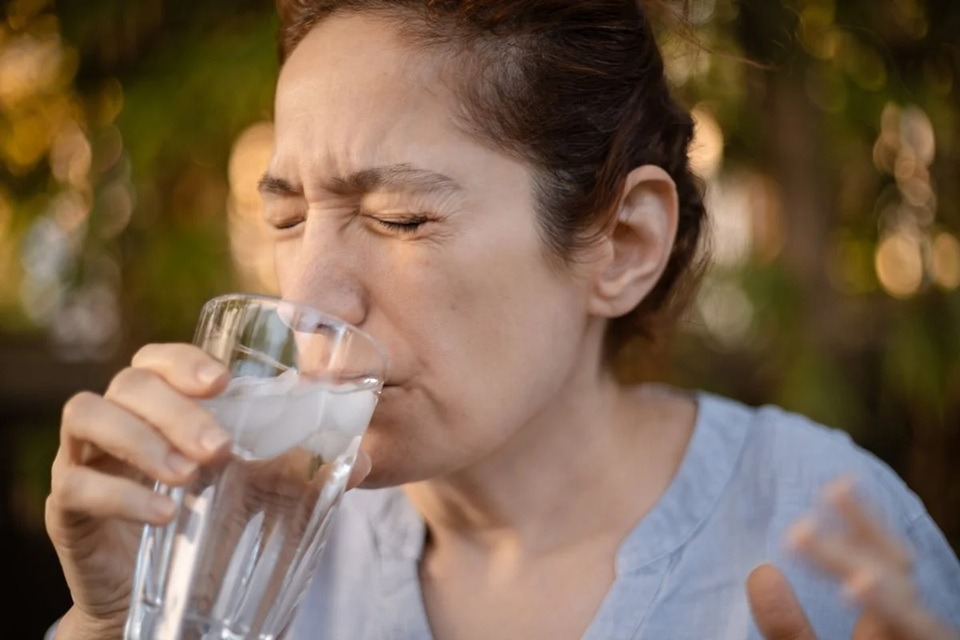 dentes agua